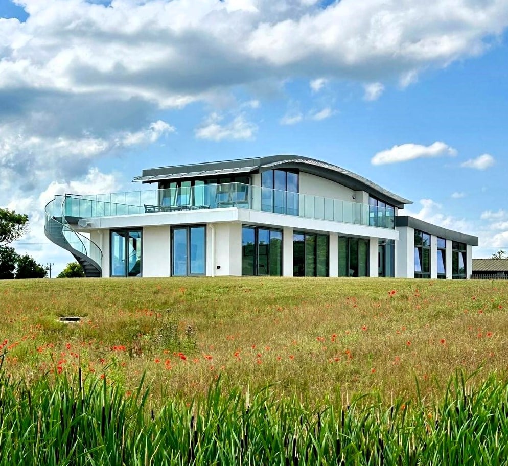 High-performance Visotherm Windows